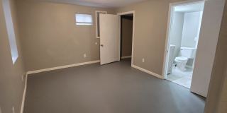 132 North 35th Avenue Gallery 19