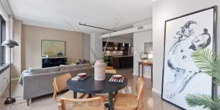 915 Olive Street Gallery 13