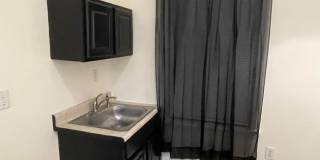 Room available in rooming house - Brockton Gallery 3