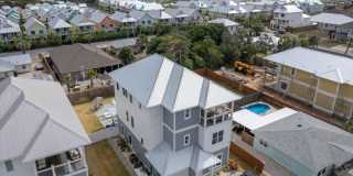 503 Albatross St Gallery 1