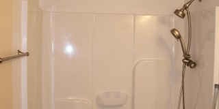 211 Martin Road Gallery 18