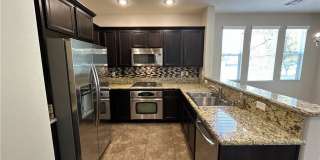 11346 Bedford Commons Drive Gallery 7