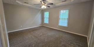 4 Bedroom, 2.5 Bath Home Located in the Established Neighborhood Kings Grant. Gallery 13