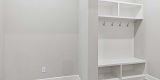 350 Pearland Drive Gallery 28