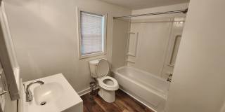 2577 Eastwood Drive Gallery 18