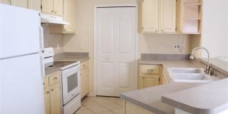 8925 LEGACY COURT Gallery 12