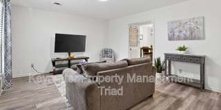 115 S Mendenhall St. Gallery 6