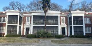 Colonial Court Gallery 3