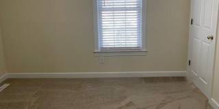 103 S Ridge Avenue Gallery 7