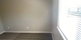 River Walk Apartments Gallery 197