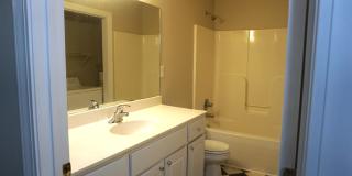 301 Maple St Gallery 7