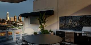 Belle on Bev Belle on Bev Gallery 77