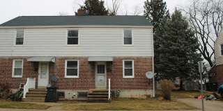 Spacious 4-Bedroom Townhome with Off-Street Parking Gallery 1