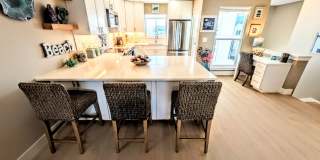 Seasonal/short term 2/2 vacation condo close to Anna Maria Gallery 10