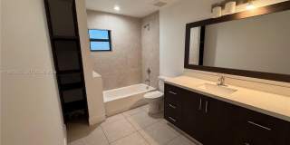 605 NW 3rd Ave Gallery 3