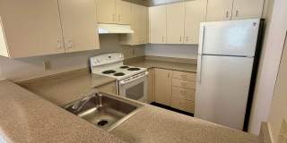 6700 ROOSEVELT APTS. Gallery 73