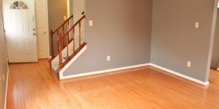 9400 WROUGHT IRON Court Gallery 3