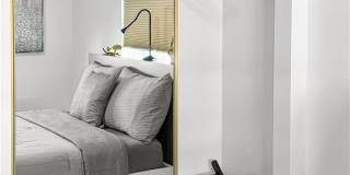 1521 W 37th Place Gallery 43