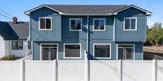 NEW Valley Townhome for rent Gallery 24