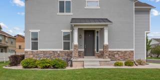 1547 North August Drive - 1 Gallery 1