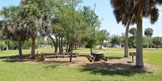 2657 RIVERBLUFF PARKWAY Gallery 52