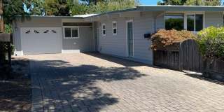 Wonderful airy and lightfilled Eichler, walk to schools Gallery 1