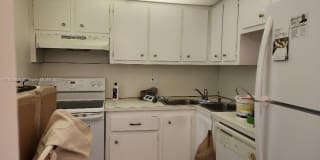 6161 NW 57th Ct Gallery 1