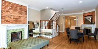 11 R Street NW Gallery 1