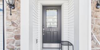 Large Single Family Home in Harrisburg Gallery 1