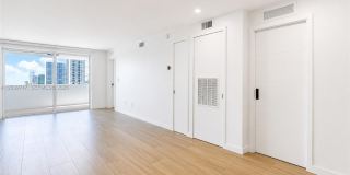 1331 Lincoln Rd Gallery 5