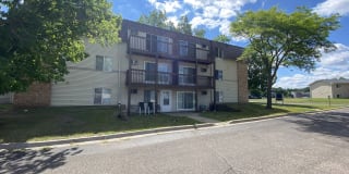 Rapid Court Apartments Gallery 5