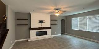 Spacious 5-Bedroom Riverview Home Gallery 55