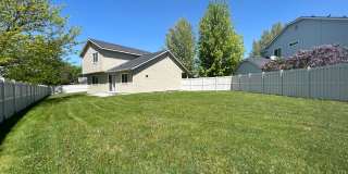 Beautiful4 Bedroom Home in Kuna Gallery 30