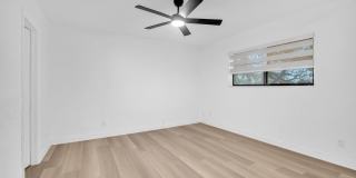6900 Southwest 39th Street Gallery 7