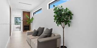 1881 NE 196th Ter Gallery 94