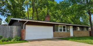 HALF OFF SECURITY DEPOSIT! Renovated 3BR/2BA Home with Garage & Huge Yard Gallery 1