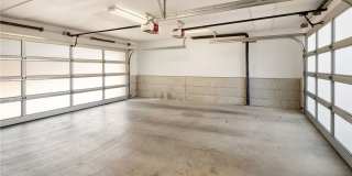 3bd/2.5ba Seattle Home Gallery 21