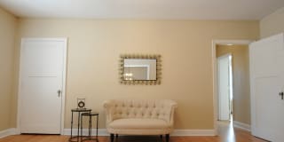 Lindsay 414 Gallery 4