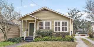 Great Garden District Cottage Gallery 1