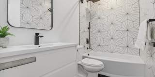 5824 N Lincoln Avenue Gallery 15