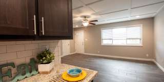 Driftwood Village Gallery 1