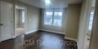 67 Shepard Street Gallery 17