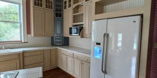 Beautiful home in the heart of Valdosta Gallery 24
