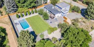 5 bed 3.5 Bath Home in North Boulder W/Large Backyard, Swimming Pool & Jacuzzi! Gallery 3