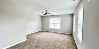 438 Riviera Drive Gallery 12