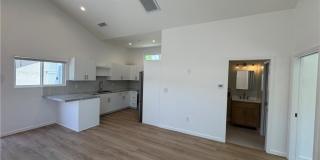 5032 Serrania Avenue Gallery 9