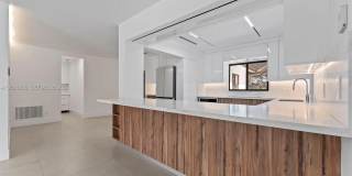 2537 NW 116th Ter Gallery 13