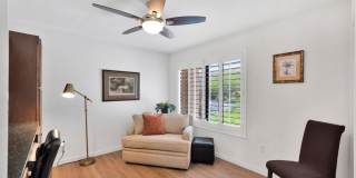 9990 N SCOTTSDALE Road Gallery 12