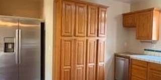 2521 Fairmount Avenue Gallery 6