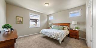 Move-In Ready West Richland Rental – 3-Car Garage, Fenced Yard, Hot Tub Included Gallery 22